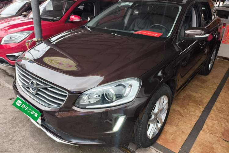 Used Volvo XC60 2017 T5 AWD Smart Upgrade Model