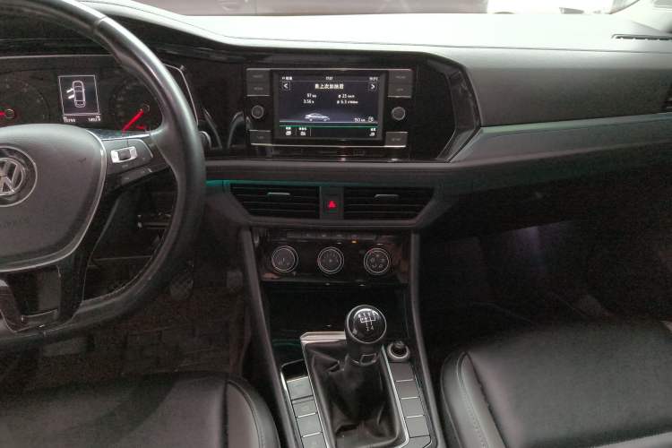 Used Volkswagen Sagitar 2019 200TSI Manual Comfort Version China VI Standard