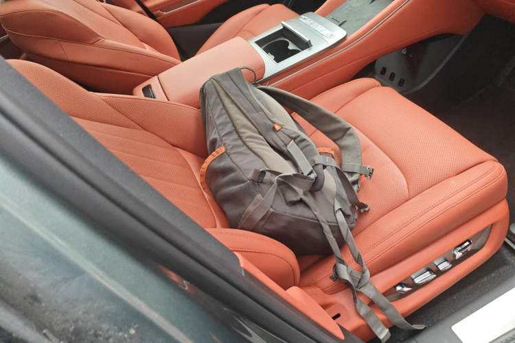 Used BYD Tang L 2025 DM 175KM Drone Player Edition