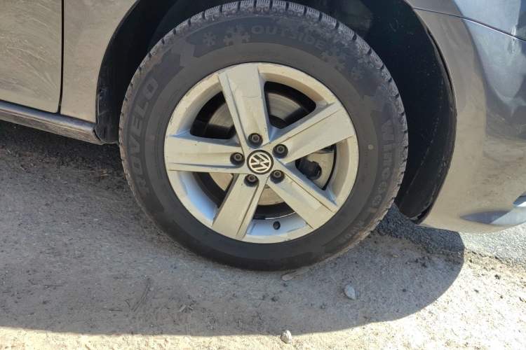 Used Volkswagen Bora 2013 1.6L Manual Fashion Edition
