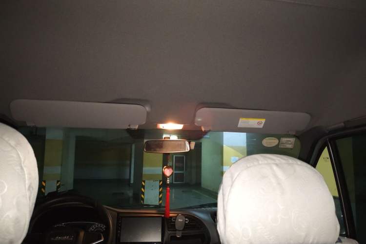 Used JMC Transit 2019 2.8T Commercial Version Short Wheelbase Mid-Roof 6-Seater China VI JX493