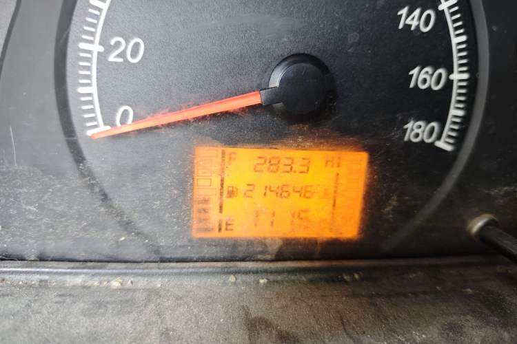 Used Wuling Zhiguang 2015 1.2L Practical LS-I Model