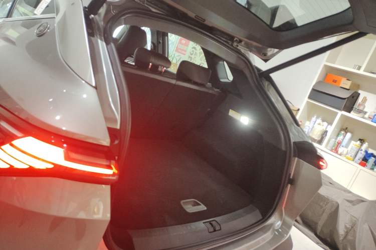 Used JETOUR Shanhai L6 2024 1.5TD DHT ULTRA