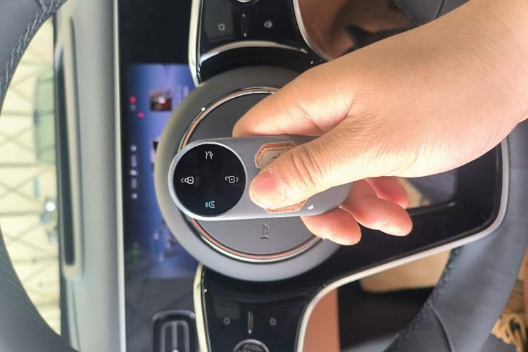 Used Hima AITO M7 2026 Model Range-Extending Ultra All-Wheel Drive 6-Seater Version Interior 1