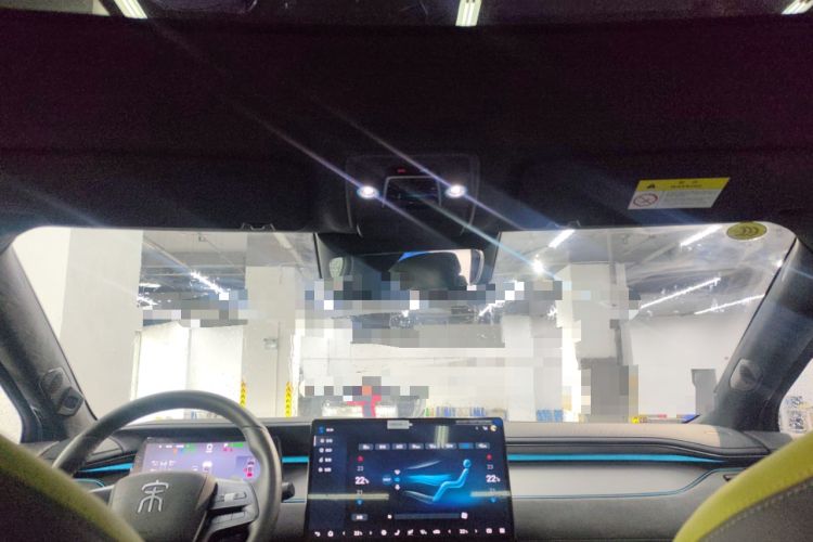 Used BYD Song L EV 2025 Intelligent Driving Version 602 km Range LiDAR-equipped All-Wheel-Drive Type Headliner