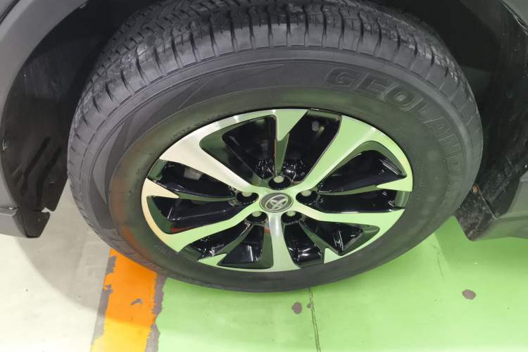 Used Toyota RAV4 2018 2.0L CVT Two-Wheel Drive Fashion X Edition