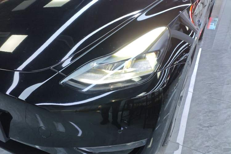 Used Tesla Model Y 2021 Standard Range Rear-Wheel Drive Version