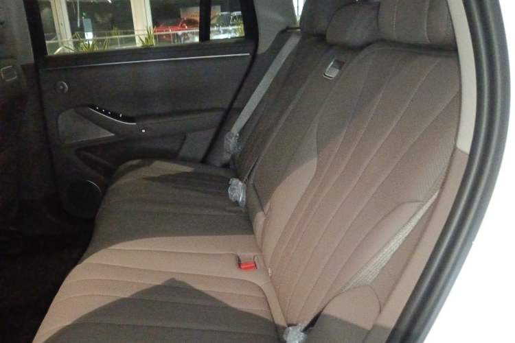 Used Hima AITO M7 2026 Model Pure Electric Max Long Range 5-Seater Version Left Rear Seat