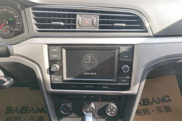 Used Volkswagen Lamando 2019 230TSI DSG Fashion Edition China VI Audio And AC Panel