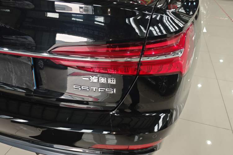 Used Audi A6L 2019 40 TFSI Luxury Dynamic Model
