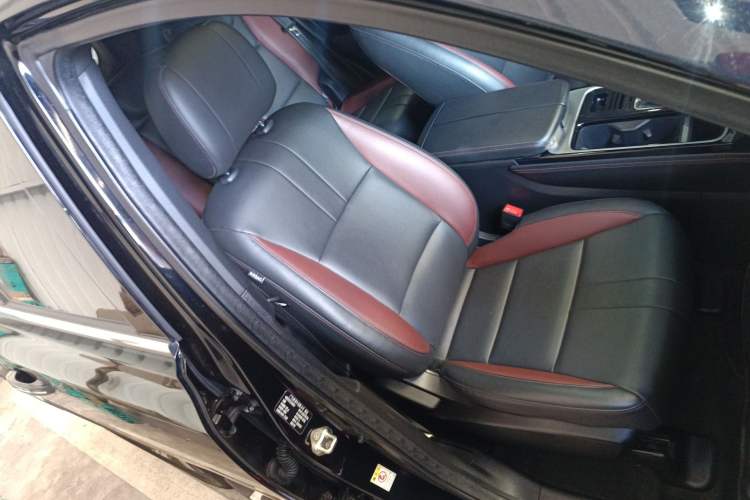 Used GAC Trumpchi GS8 2020 GS8S 390T Two-Wheel-Drive Luxury Edition