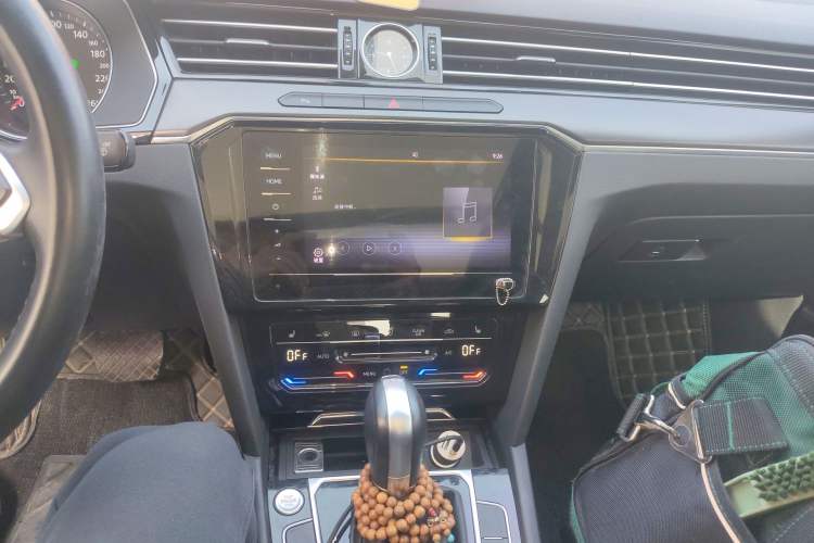 Used Volkswagen Magotan 2020 330TSI DSG Leading Model
