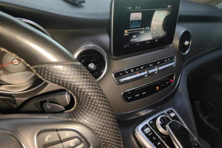 Used Mercedes-Benz V-Class 2017 V250 2.0T U.S. Spec