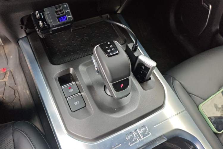 Used 212 T01 2025 2.0T Changfeng