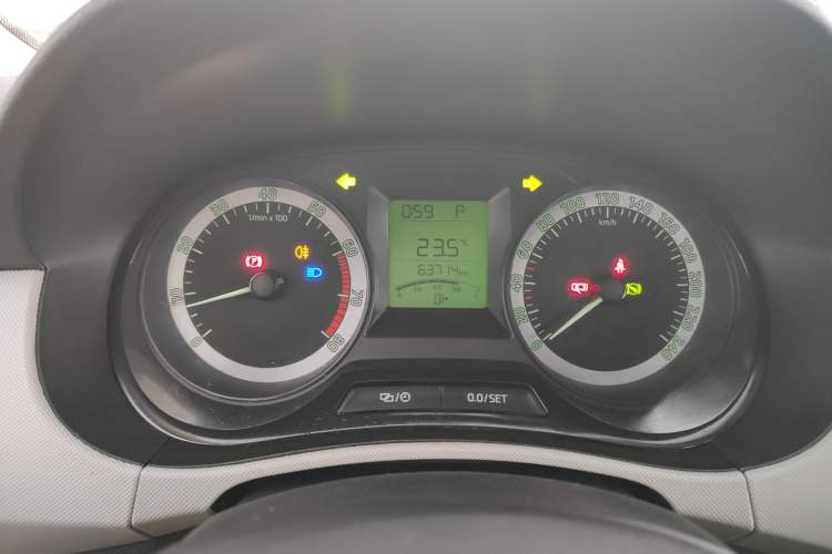 Used Skoda Fabia 2017 1.4L Automatic Car Enjoy Edition Instrument Cluster