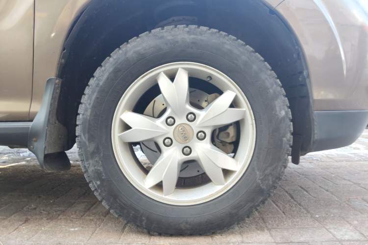 Used BYD S6 2012 2.0L Manual Luxury Version