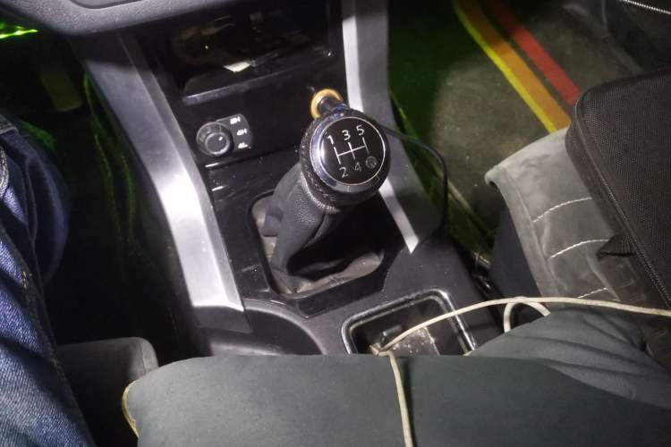 Used Leopaard Q6 2015 2.4L Manual 4x4 Excellence Edition