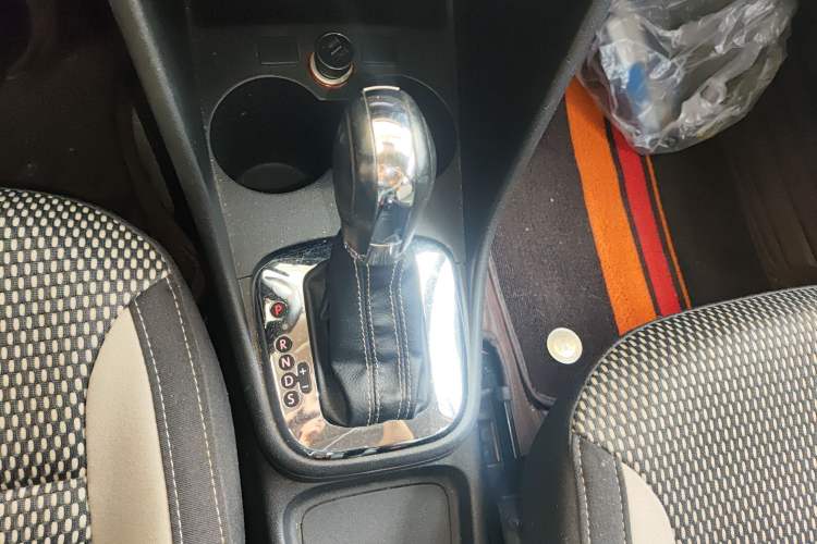 Used Volkswagen Polo 2012 1.6L Cross Polo Automatic Transmission
