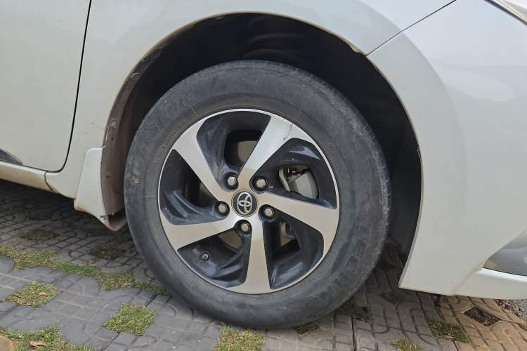 Used Toyota Levin 2018 Dual-Engine 1.8H GS-V E-CVT Prestige Version China VI Standard
