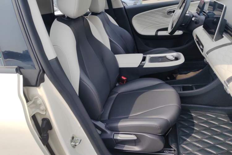 Used Dongfeng NAMMI 01 2024 430 Plus Right Front Seat