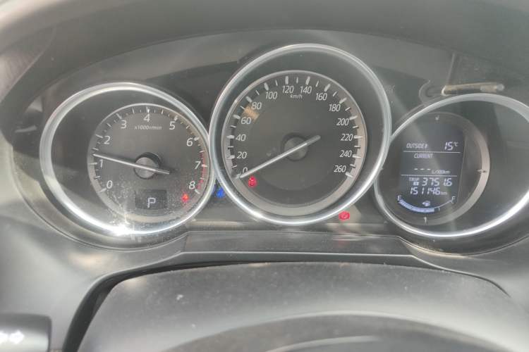 Used Mazda Atenza 2017 2.0L Blue Sky Luxury Edition