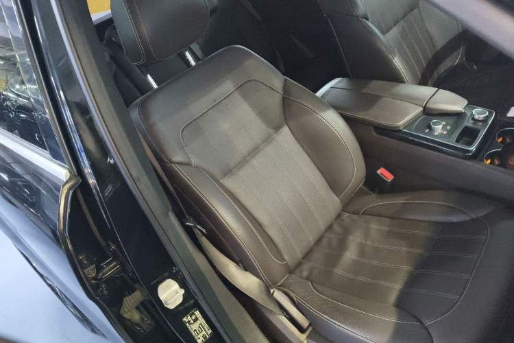 Used Mercedes-Benz GLE 2017 GLE 320 4MATIC Dynamic Model