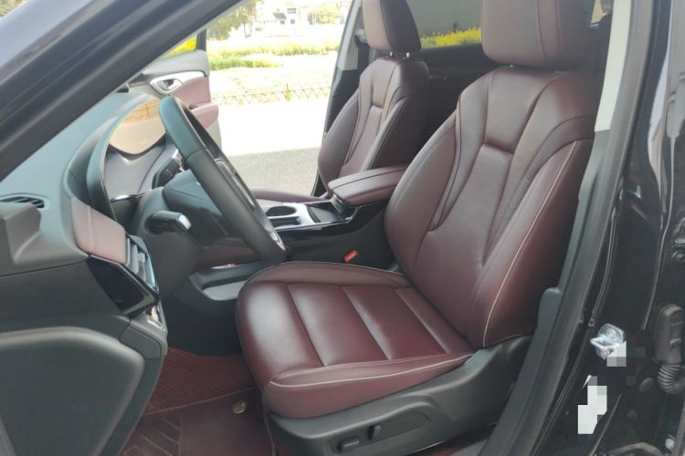 Used Buick Envision 2025 Encore Plus 28T Two-Wheel-Drive Platinum Edition