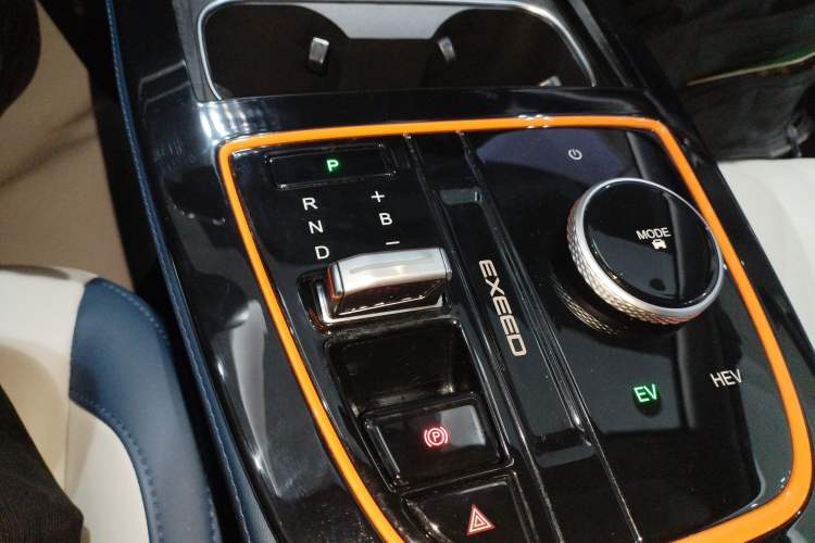 Used EXEED Zhuifeng C-DM 2024 C-DM 1.5TCI 105KM Enjoyment Edition Gear Lever