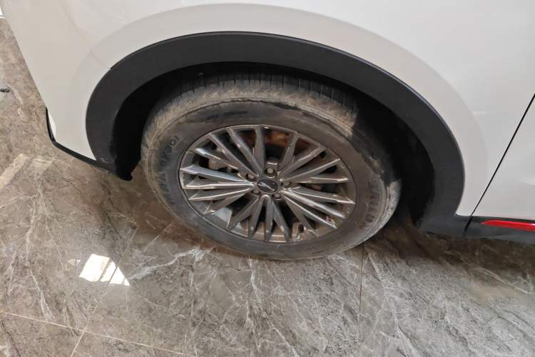 Used JETOUR X70 2023 1.5T DCT Overpass PRO+ Edition 7 Seats