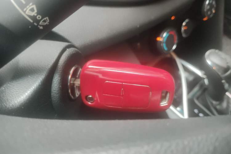 Used Chevrolet Cavalier 2019 320 Automatic Enjoyment with Sunroof
