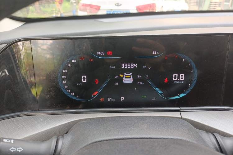 Used CHANGAN Eado 2023 Changan Edition PLUS Blue Whale NE 1.4T GDI DCT Prestige Version Odometer Close Up