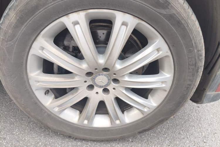 Used Mercedes-Benz GLE Coupe 2015 GLE 320 4MATIC Coupe SUV Right Front Wheel Hub