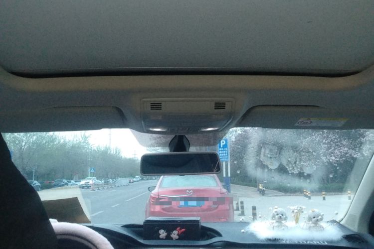 Used Volkswagen Tharu 2021 280TSI Two-Wheel-Drive Luxury Plus Edition Headliner