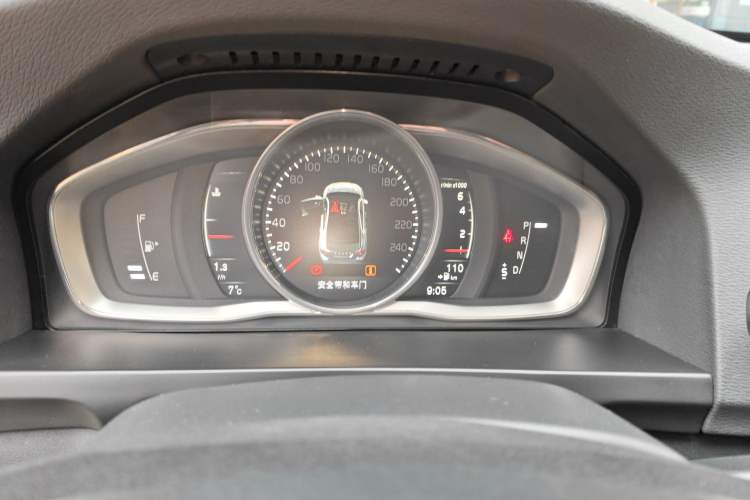 Used Volvo S60 2017 S60L T4 Smart Range Edition
