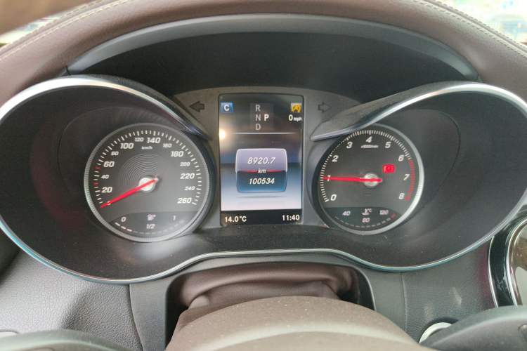 Used Mercedes-Benz GLC 2016 GLC 260 4MATIC Luxury Model