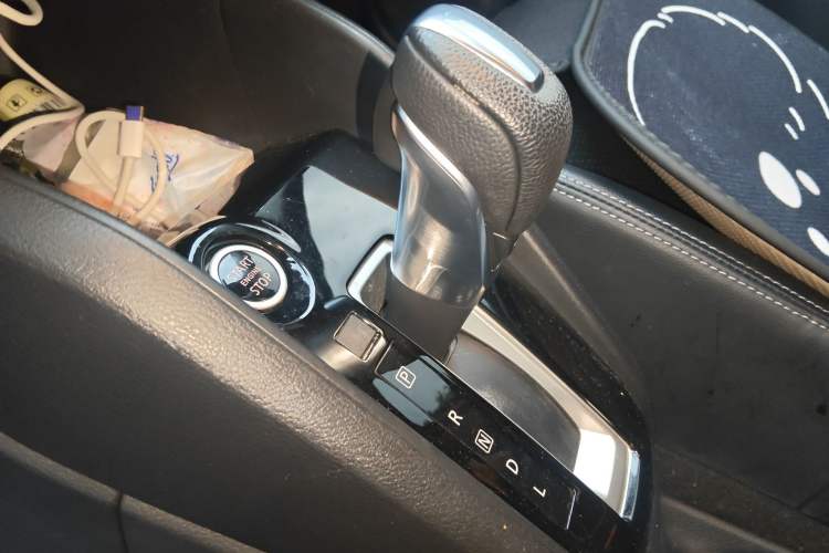 Used Nissan Kicks 2021 1.5L XV CVT Smart Connect Luxury Edition