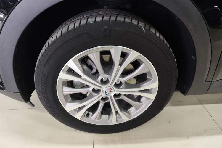 Used Buick Envision 2021 Encore Plus 652T Five-Seat Luxury Model
