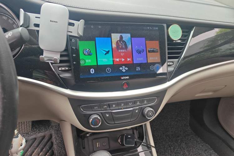 Used Buick Verano 2015 Sedan 15S Automatic Leading Model Audio And AC Panel