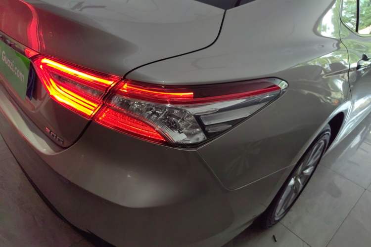 Used Toyota Camry 2019 2.0G Luxury Edition China VI Standard
