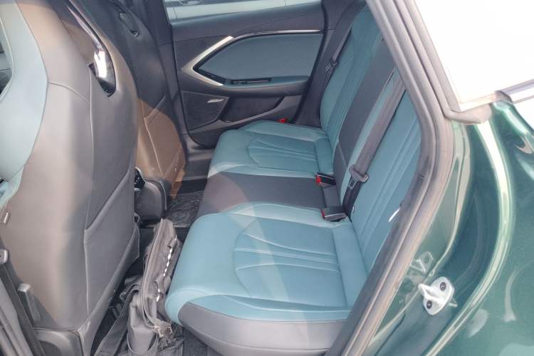 Used MG 7 2023 2.0T Automatic Hunter Luxury Edition
