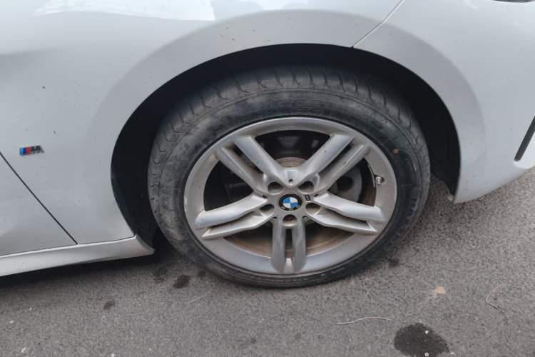 Used BMW 1 Series 2020 120i M Sport Package Right Front Wheel Hub