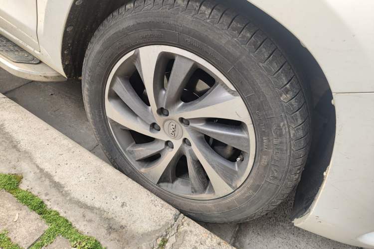 Used BYD Song 2016 1.5TI Manual Luxury Model