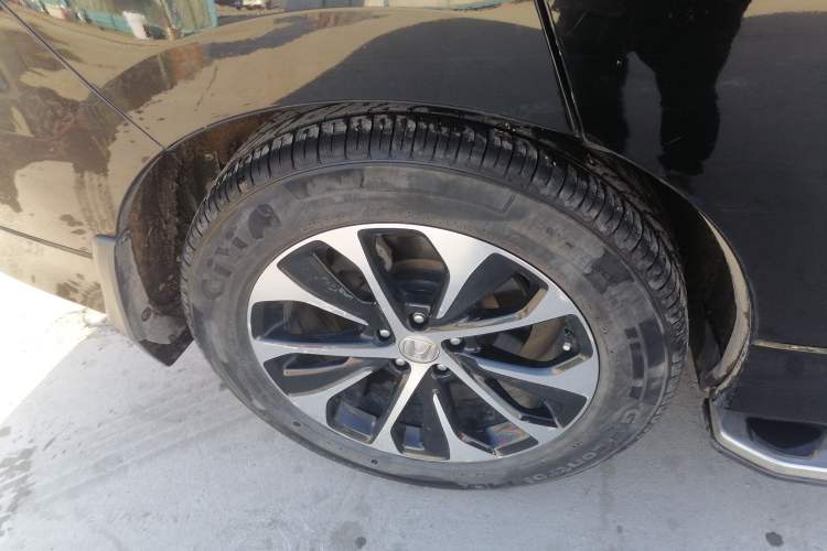 Used Honda Avancier 2019 240TURBO Two-Wheel Drive Elite Edition Right Rear Wheel Hub