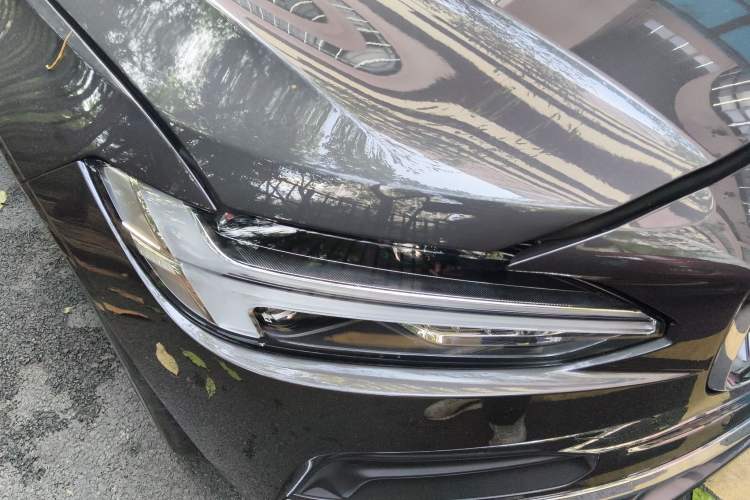 Used Volvo S90 2023 B5 Zhiyuan Luxury Edition
