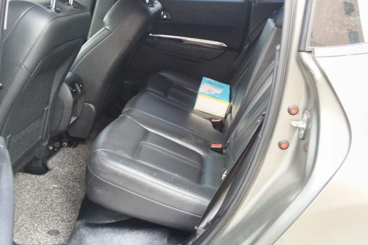 Used Peugeot 3008 2015 1.6THP Automatic Prestige Edition Left Rear Seat