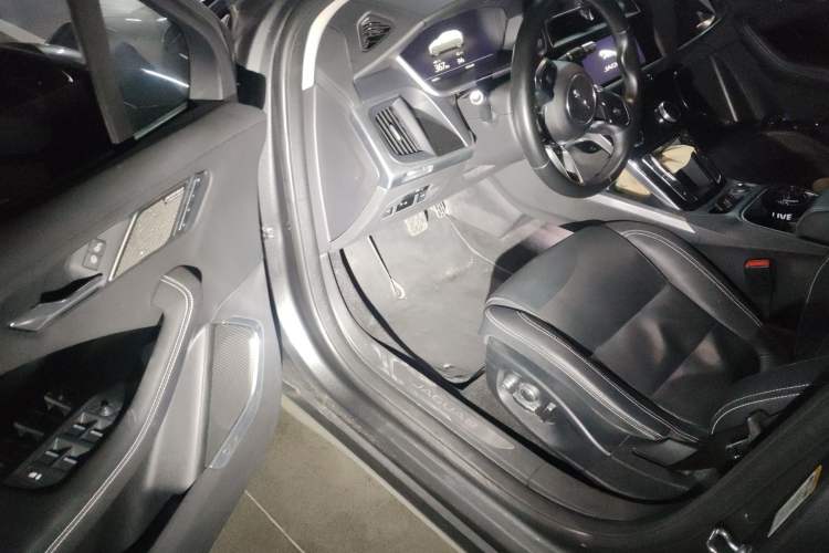 Used Jaguar I-PACE 2018 EV400 HSE Driver Seat