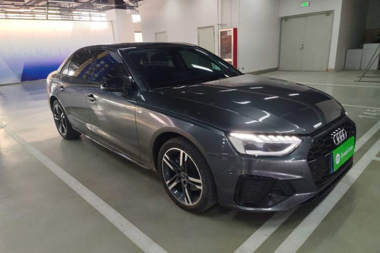 Used Audi A4L 2022 40 TFSI Luxury Dynamic Model
