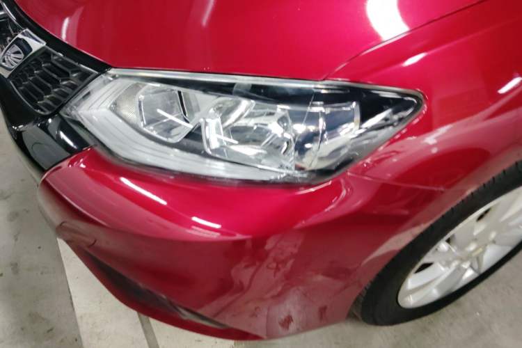 Used Nissan Tiida 2016 1.6L CVT Cool Dynamic Edition
