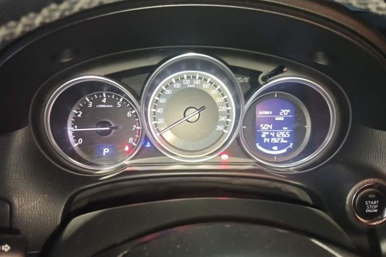 Used Mazda CX-5 2015 2.0L Automatic Two-Wheel Drive Urban Version
