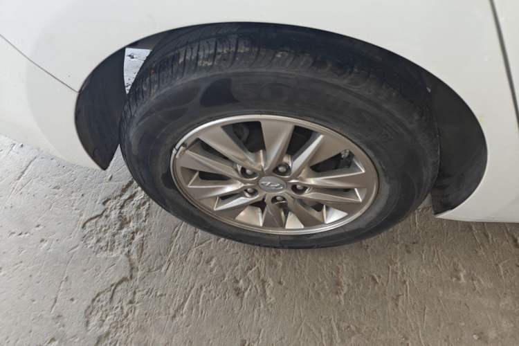 Used Hyundai Celesta 2020 1.6L Automatic GL Enjoyable Edition